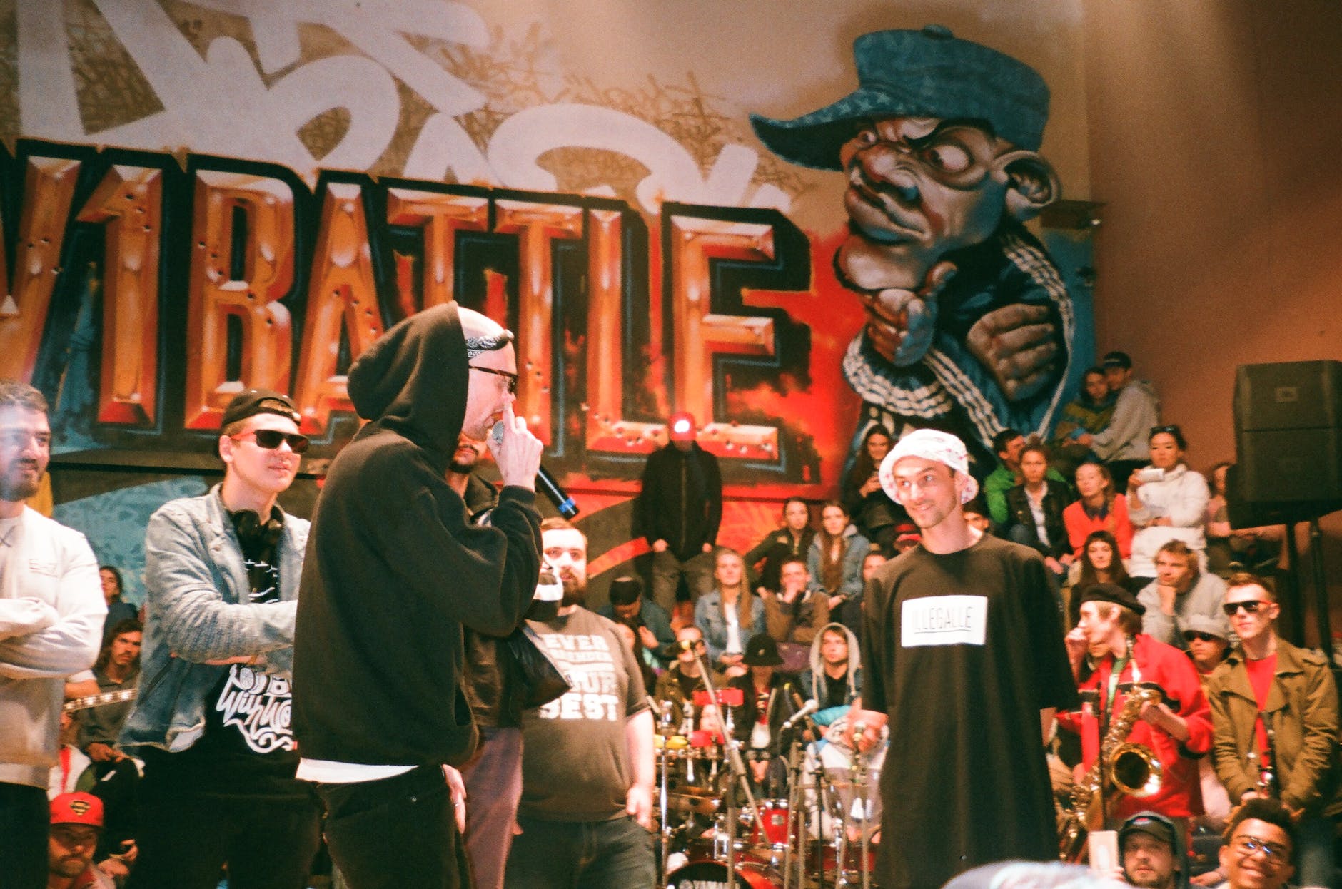 Batalha de Rap acontece toda terça-feira na Rinha das Artes