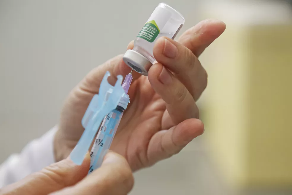 Vacinação contra a influenza começa na segunda-feira