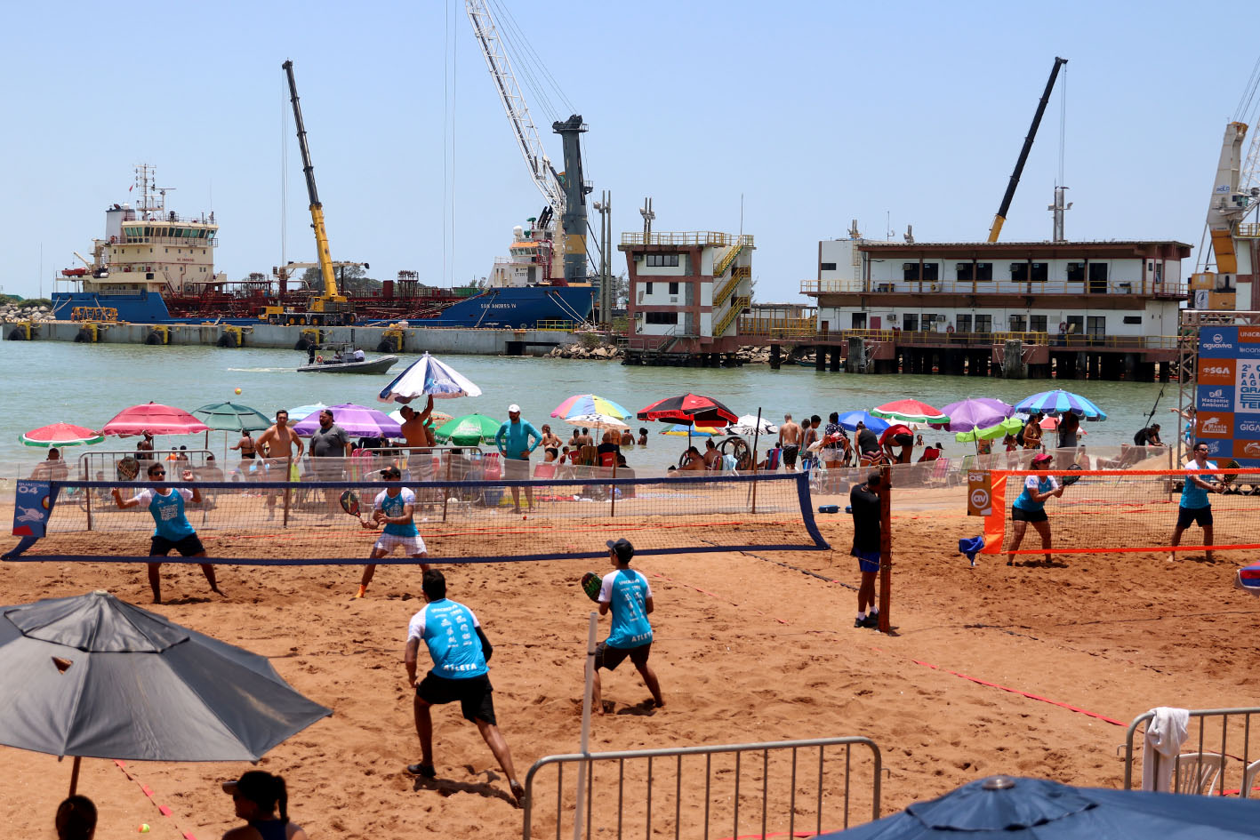 Copa de Beach Tennisreúne 215 atletas na Praia de Imbetiba