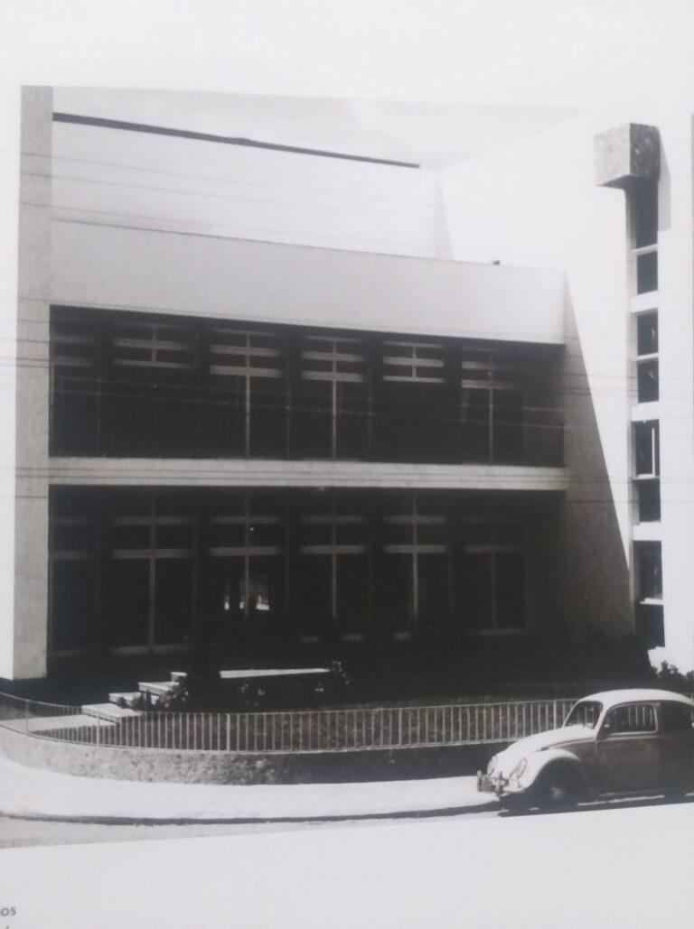 Cine clube inaugurado em 1964 768x1029