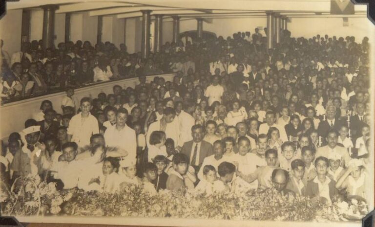 Interior do cine Santa Isabel 1939 768x466