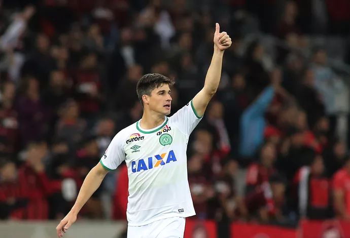 Botafogo Master confirma primeiros nomes para partida solidária em homenagem à Chapecoense em Macaé