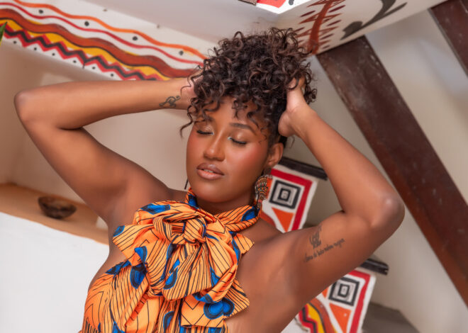 Ellen Chaffin grava primeiro audiovisual em roda de samba na Casa de Crioula, em Macaé