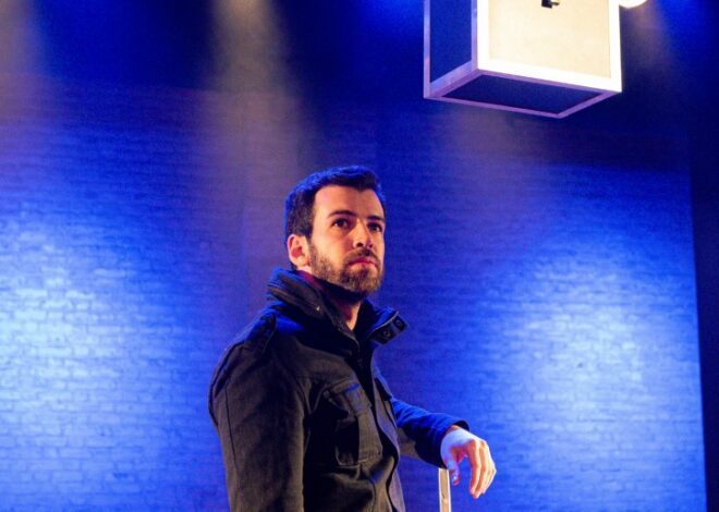 Teatro Firjan SESI Macaé divulga programação de junho com shows, cinema, teatro e ilusionismo