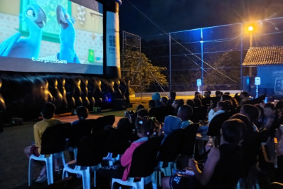 Cajueiros ganha uma sessão de cinema ao ar livre em Macaé